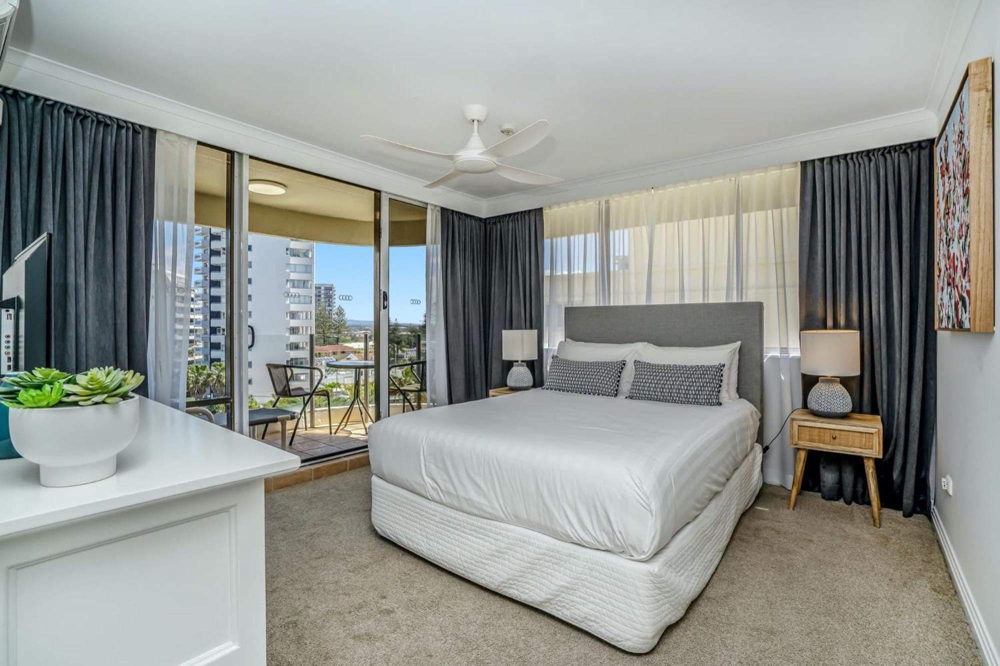 Dorchester On The Beach Gold Coast Ngoại thất bức ảnh